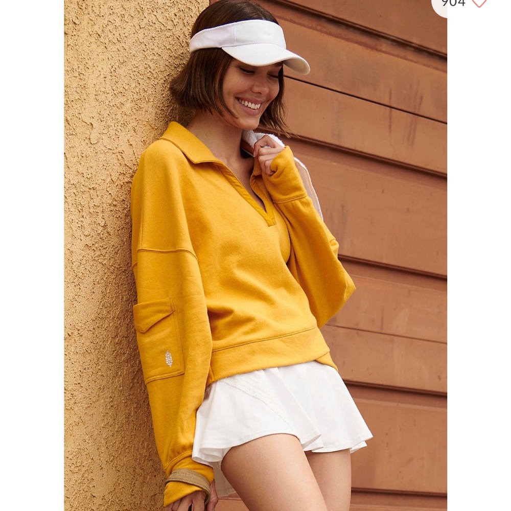 NWT FREE PEOPLE CROSSOVER PULLOVER